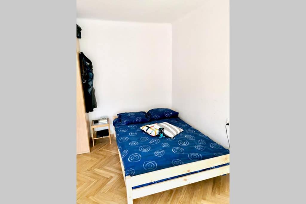 Sunshine Parkside Hideaway - 3 Bedroom - By Upstairs Krakow Dış mekan fotoğraf